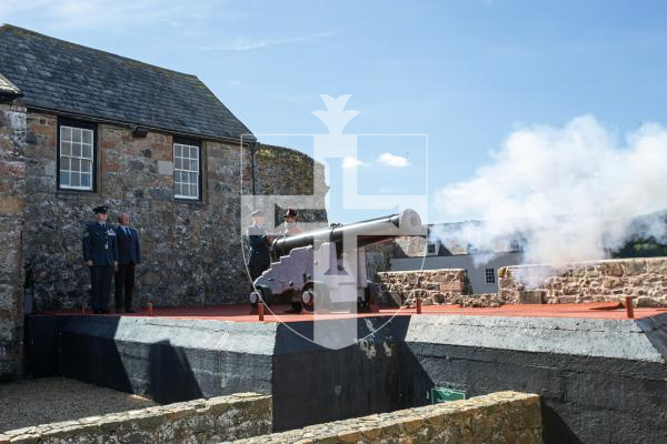 Picture by Karl Dorfner. 14-09-2024 - 'Guernsey's Own 201' squadron firing the noon day gun. The gun being fired