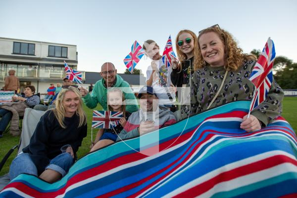 Picture by Karl Dorfner - KGV - Proms on the wicket event - The Bromley Family and Eaton Family trying to keep warm just after sunset