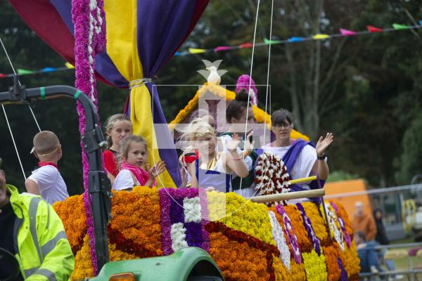 Picture by Peter Frankland. 21-08-24 North Show 2024 at Saumarez Park. Battle of Flowers 2024.  Asterix by Ian Lewis and Friends.