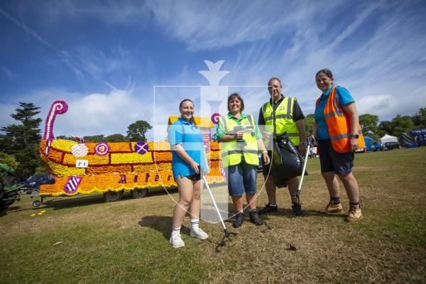 Picture by Peter Frankland. 23-08-24 The North Show tents, tables and stalls are being taken down and the site cleared up. L-R - Abbie Forman, Debbie Robinson, Richard Griffin and Emma Sarre.