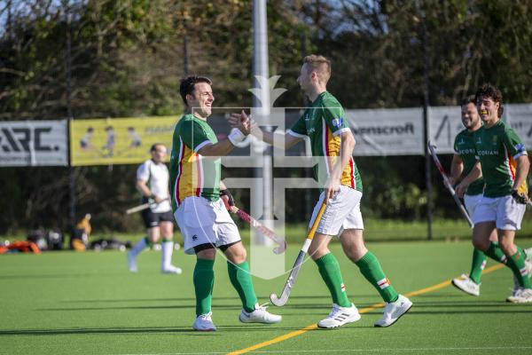 Picture by Luke Le Prevost. 05-11-23.
EH Men's Tier Two Championship hockey action at Footes Lane - Guernsey v Hampton in Arden