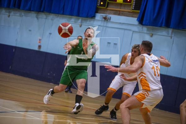 Picture by Luke Le Prevost. 08-11-23.
Basketball action at Beau Sejour - Chargers v V1 Pistons