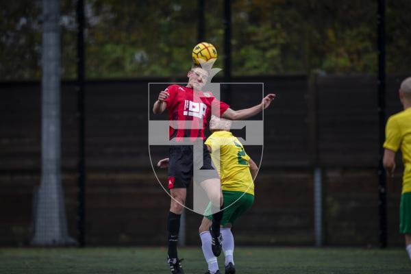 Picture by Luke Le Prevost. 18-11-23.
Priaulx League football action at the KGV - Rangers v Vale Rec