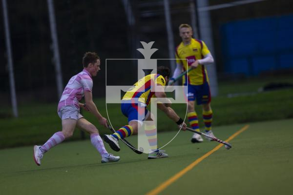 Picture by Luke Le Prevost. 18-11-23.
Hockey action at Footes Lane - Yobbos v Colombians