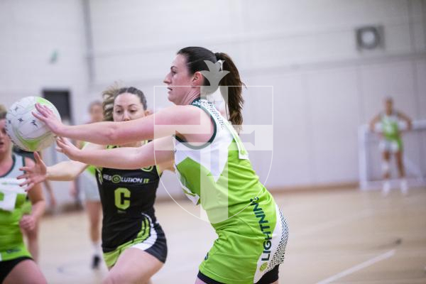 Picture by Peter Frankland. 21-11-23 Netball at Les Varendes High School. Lightning Strike v Rezzers Green.