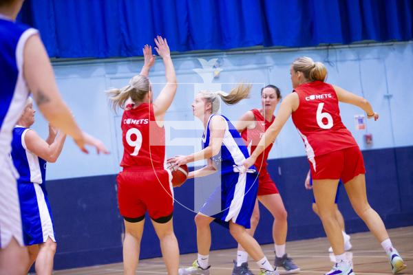 Picture by Peter Frankland. 22-11-23 Basketball at Beau Sejour. Comets v Diamonds