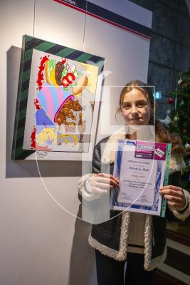 Picture by Luke Le Prevost. 29-11-23.
Sovereign Art Foundation Students Prize exhibition, auction and awards at St James. Isla de la Mare (15) with 'Burger, Chicken and Fries'