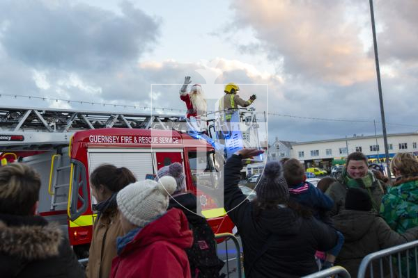 Picture by Luke Le Prevost. 01-12-23.
Santa Claus arrived at the Bridge in a fire engine to switch on the Christmas Lights.