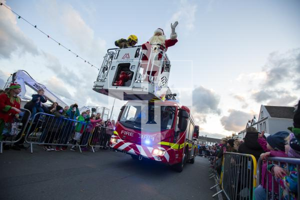 Picture by Luke Le Prevost. 01-12-23.
Santa Claus arrived at the Bridge in a fire engine to switch on the Christmas Lights.