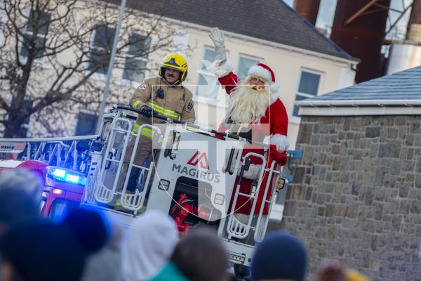 Picture by Luke Le Prevost. 01-12-23.
Santa Claus arrived at the Bridge in a fire engine to switch on the Christmas Lights.