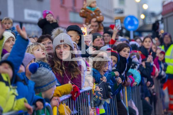 Picture by Luke Le Prevost. 01-12-23.
Santa Claus arrived at the Bridge in a fire engine to switch on the Christmas Lights.