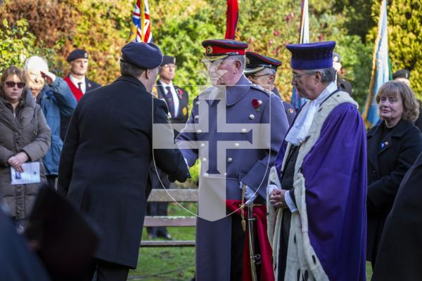 Picture by Luke Le Prevost. 03-12-23.
Royal Guernsey Light Infantry (RGLI) Annual Parade & Remembrance Service at the Sunken Gardens. L-R Chris Oliver shakes hands with Lt Governor Richard Cripwell