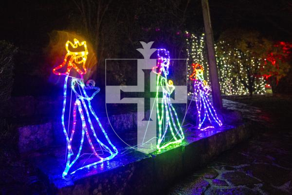 Picture by Luke Le Prevost. 06-12-23.
Winter Wonderland 2023 hosted at the Bachmann's home Les Ruettes Cottage, St Saviours. The event is sponsored by Specsavers, and raises money for the Lions Club of Guernsey and Autism Guernsey.