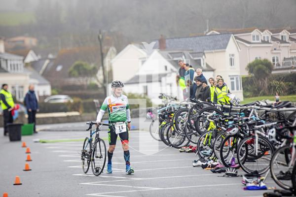 Picture by Sophie Rabey.  17-03-24.  Triathlon Action at Rocquaine, run and bike only.