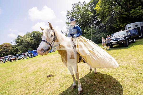 Picture by Sophie Rabey.  24-07-25.  The Royal Guernsey Agricultural Show at Saumarez Park.
Emie de la Mare (13) on horse Wirbelwind (21)