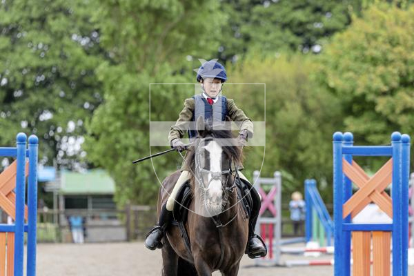 Picture by Peter Frankland. 20-08-25 The first day of Horse of the Year show at Chemin Le Roi. Clem Howe on Charlie.