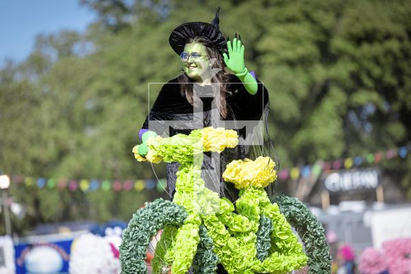 Picture by Peter Frankland. 21-08-25 North Show 2025 Battle of Flowers.  Class O - Wicked. Berrie Jeebriel. Meredith Jee.