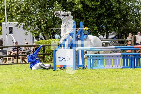 Picture by Peter Frankland. 23-08-25 Horse of the Year Show at Chemin Le Roi. Sam Vaudin on Kilcorban Valentino.