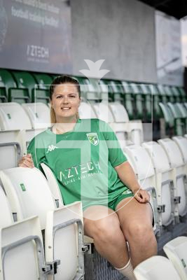 Picture by Sophie Rabey.  26-08-25.  GFC women training session at Victoria Park ahead of their game this weekend.  Interviews and training action.
Donna Gallienne
