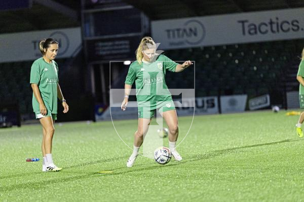 Picture by Sophie Rabey.  26-08-25.  GFC women training session at Victoria Park ahead of their game this weekend.  Interviews and training action.