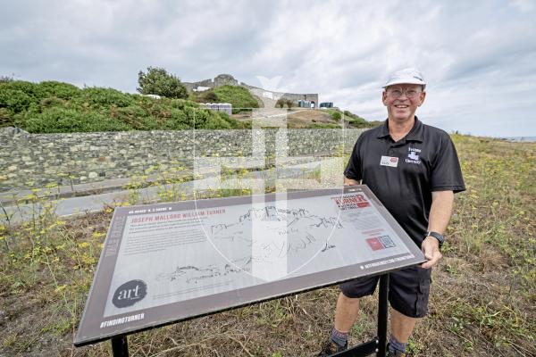 Picture by Sophie Rabey.  27-08-25.  Interview for news and En Voyage with Andy Walker on his walking tours at Vale Castle.