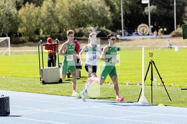 Picture by Sophie Rabey.  31-08-25.  Athletics Action at Footes Lane.
800m