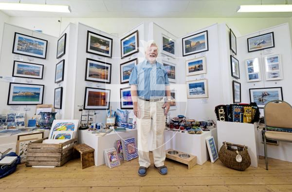 Picture by Peter Frankland. 01-09-25 Art exhibition at Sula Gallery. Graham Neville