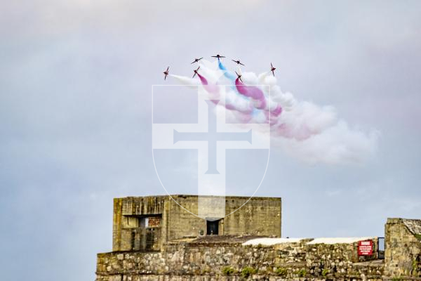 Picture by Peter Frankland. 09-09-25  Battle of Britain Air Display 2025. Air show. Red Arrows