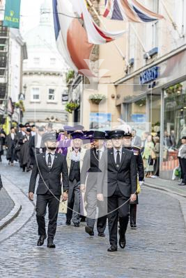 Picture by Peter Frankland. 06-10-25 Chief Pleas march from St James to Town Church.