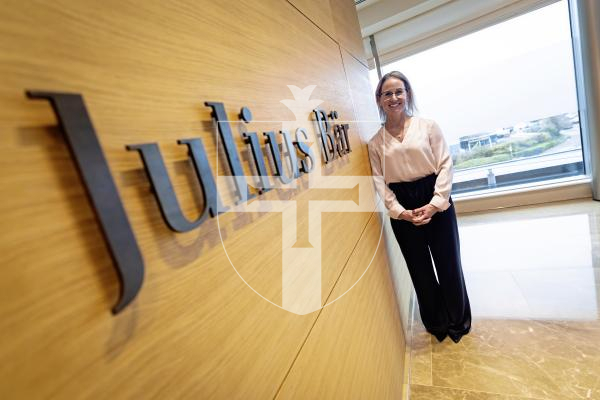 Picture by Peter Frankland. 07-11-25 Alexandra McInnes of Julius Bar. For Business Brief and Inspire.