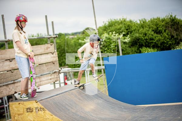 Picture by Sophie Rabey.  25-05-24.  Guernsey Together Festival 2024.
Brogan Queripel (14) and Ted Machon (8) using the skate park.