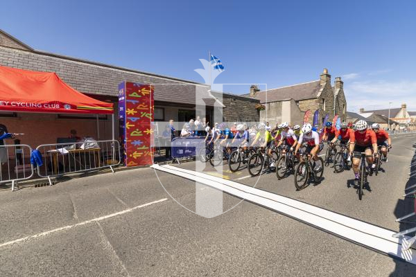 Picture by Sophie Rabey.  18-07-25.  ISLAND GAMES 2025 in Orkney.  
Cycling Town Crit Womens.