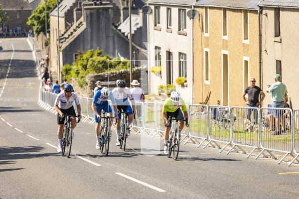 Picture by Sophie Rabey.  18-07-25.  ISLAND GAMES 2025 in Orkney.  Cycling Town Crit Mens.