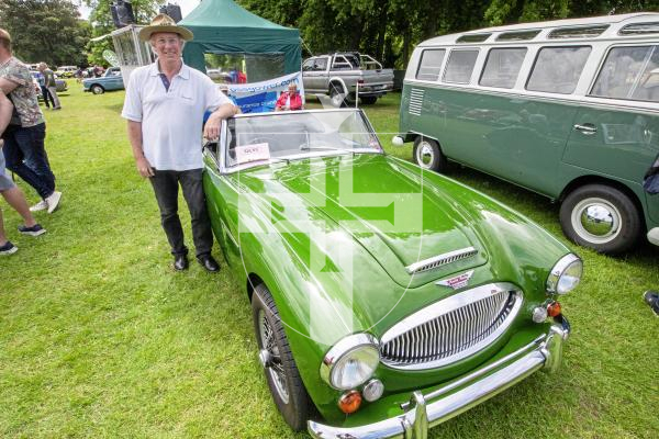 Picture by Connor Rabey.  16-06-24.  Guernsey Classic Car Show at Saumarez Park.
Steve Ormrod with his Austin Healey 3000 Mk3.
