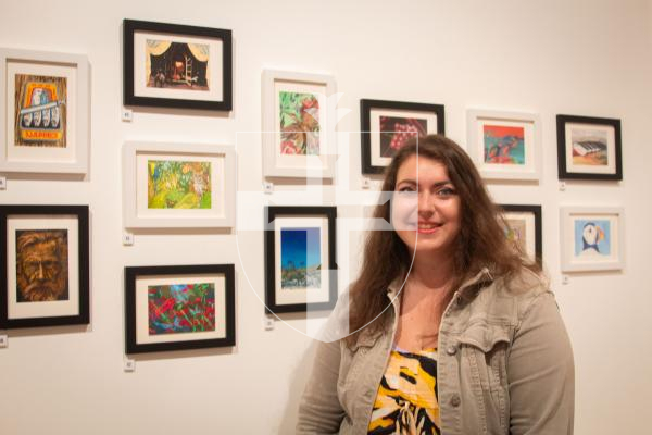 100 Postcards Auction