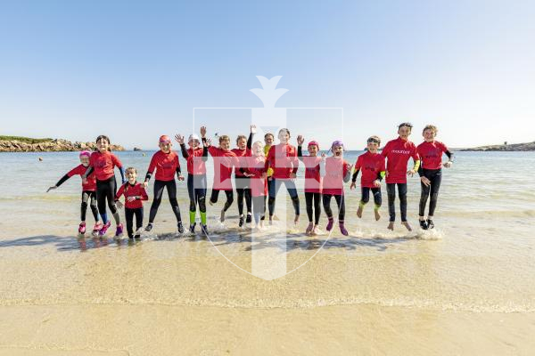 Picture by Sophie Rabey.  10-07-25.  As part of the Cultural Enrichment Programme, Guernsey Sports Commission collaborated with Education to run Water Confidence Beach Sessions for all Year 4 pupils.  Capelles enjoyed a session today on Pembroke.