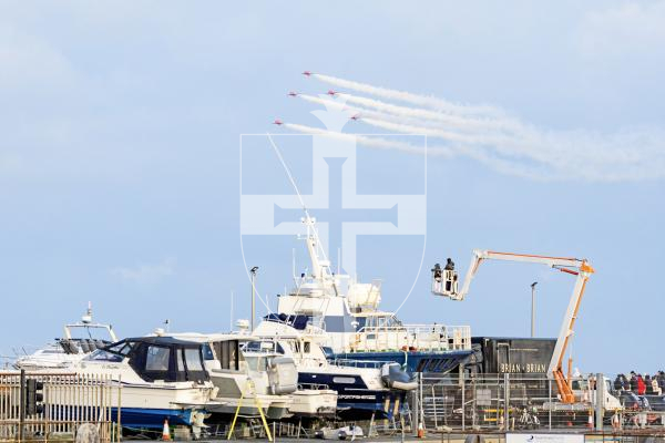 Picture by Sophie Rabey.  10-09-25.  Guernsey Battle of Britain Air Display 2025.
RAF Red Arrows.