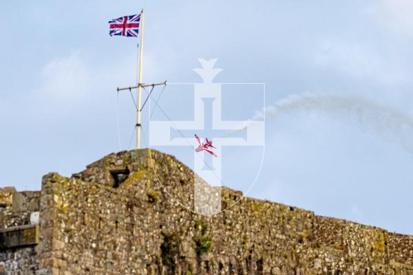Picture by Peter Frankland. 09-09-25  Battle of Britain Air Display 2025. Air show. Red Arrows