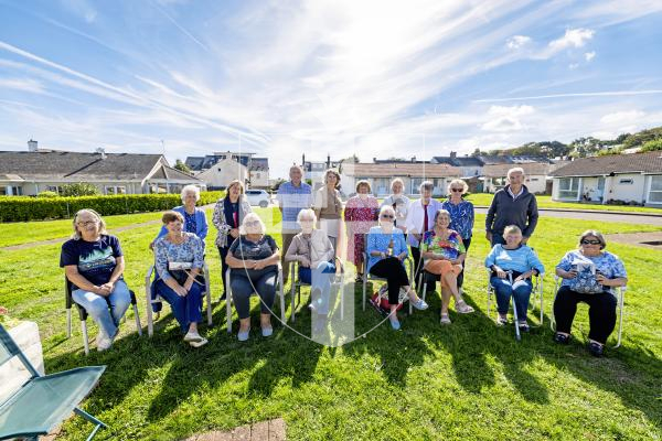 Picture by Sophie Rabey.  29-09-25.  Floral Guernsey Rodley Park residents.