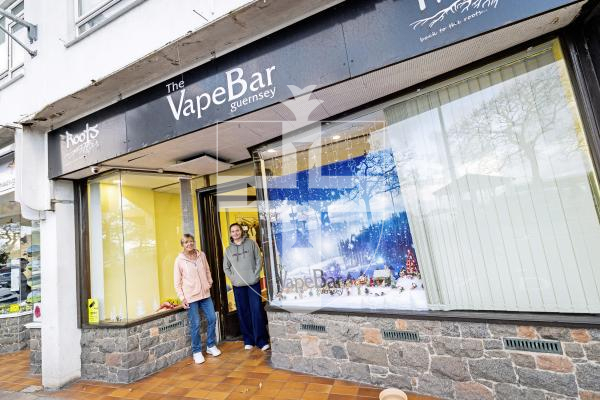 Picture by Sophie Rabey.  03-12-25.   
New regulations have come in that mean The Vape Bar will have to block off their windows to stop people seeing in the shop front.  Co-Owners Tina and Jess Dorfner.