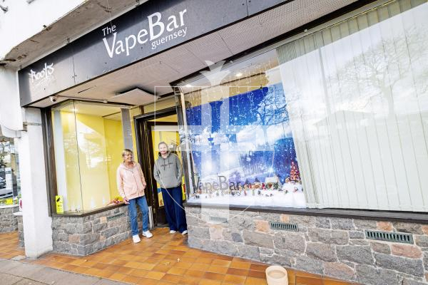 Picture by Sophie Rabey.  03-12-25.   
New regulations have come in that mean The Vape Bar will have to block off their windows to stop people seeing in the shop front.  Co-Owners Tina and Jess Dorfner.