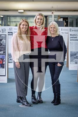 Picture by Peter Frankland. 10-12-25 Changes at Wessex Heartbeat with Tina Tolley retiring after many years. L-R - Anna Malcolm, Amelkia Firetto and Tina Tolley.