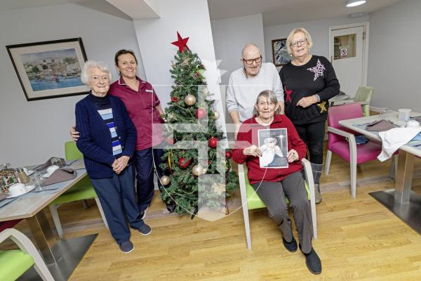 Picture by Sophie Rabey.  23-12-25.  Residents from Gardenia Lodge designed some artwork for the Bishop of Salisbury's Christmas cards.  It was organised by Rev. Beverley Linnecor from Vale Church.
L-R Dot Kelling, Heidi Clayton (Activities Co-Ordinator at Gardenia Lodge), Jim Gillespie, Tjaltje Jungerius and Rev. Beverley Linnecor.