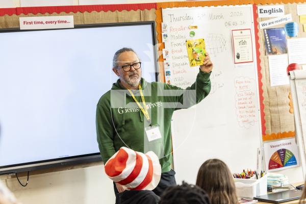 Picture by Sophie Rabey.  05-03-26.  World Book Day 2026 at Vauvert School.
GP Reporter, Simon De La Rue appeared as a 'mystery reader' and read the class a chapter of Mr Gum (Author: Andy Stanton).
