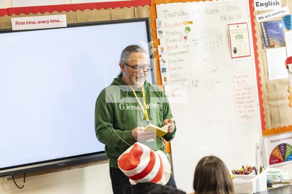 Picture by Sophie Rabey.  05-03-26.  World Book Day 2026 at Vauvert School.
GP Reporter, Simon De La Rue appeared as a 'mystery reader' and read the class a chapter of Mr Gum (Author: Andy Stanton).