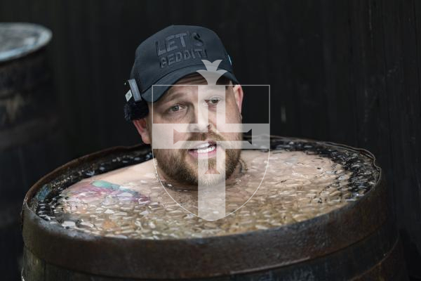 Picture by Sophie Rabey.  07-03-26.  Harry Beattie, commonly known on social media as 'Ice Bath Harry', was in Guernsey and took an ice bath and plunge in the bathing pools.  He is a recovering drug addict who has started using ice baths daily to help with his sobriety and mental health.  He films the videos and has a big following.