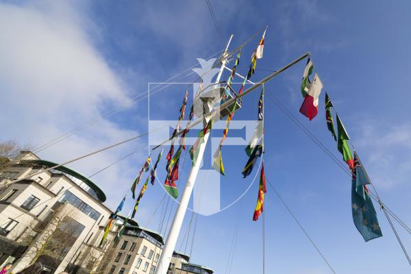 Picture by Peter Frankland. 09-03-26 Commonwealth Day flag raising at Weighbridge Roundabout.