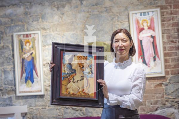 Picture By Peter Frankland. 30-04-26 Artist Christina Stagg is holding an exhibition at The Chamber Of Commerce.