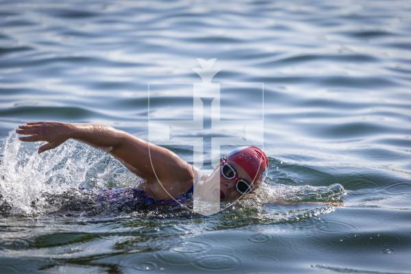 Picture by Peter Frankland. 22-08-26 A group of 10 swimmers have covered 100km in the bathing pools in a swimming relay.