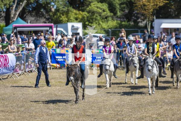 Picture by Peter Frankland. 22-08-26 Lions Club of Guernsey Donkey Derby 2026 at Saumarez Park.
